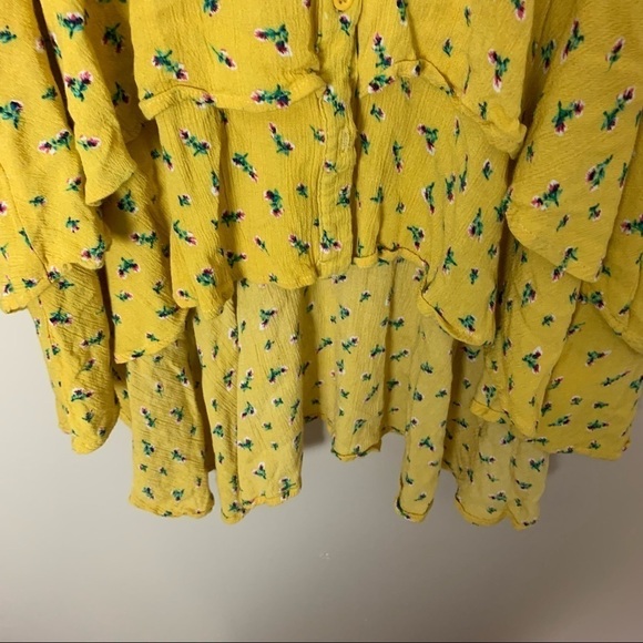 26. [Suzanne Betro] Yellow Floral Print Ruffle Tiered High Low Button Down Top - Picture 4 of 9